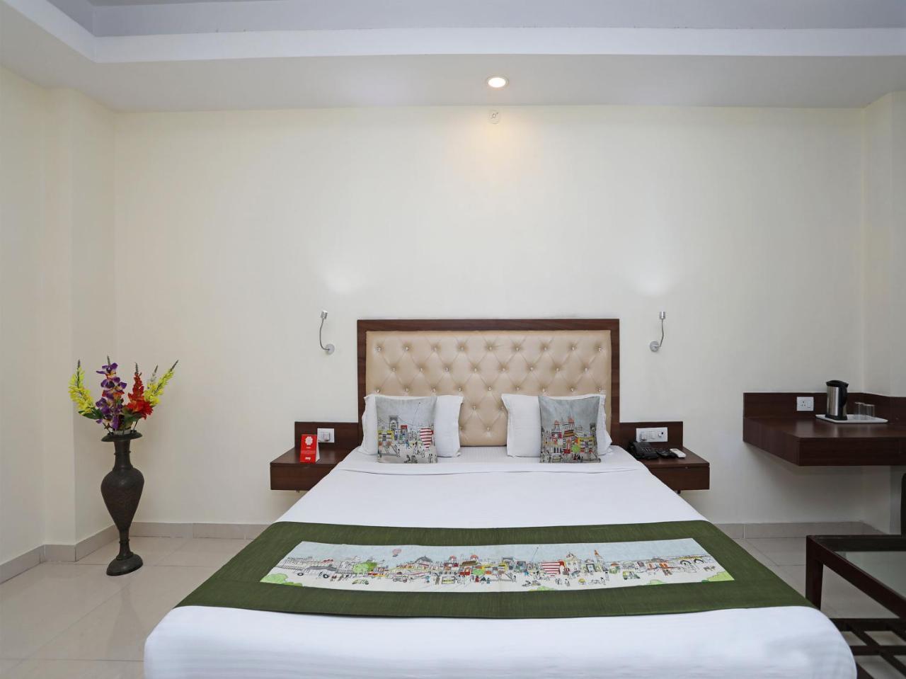 Oyo 680 Hotel Ranjana Heritage Lucknow Eksteriør bilde