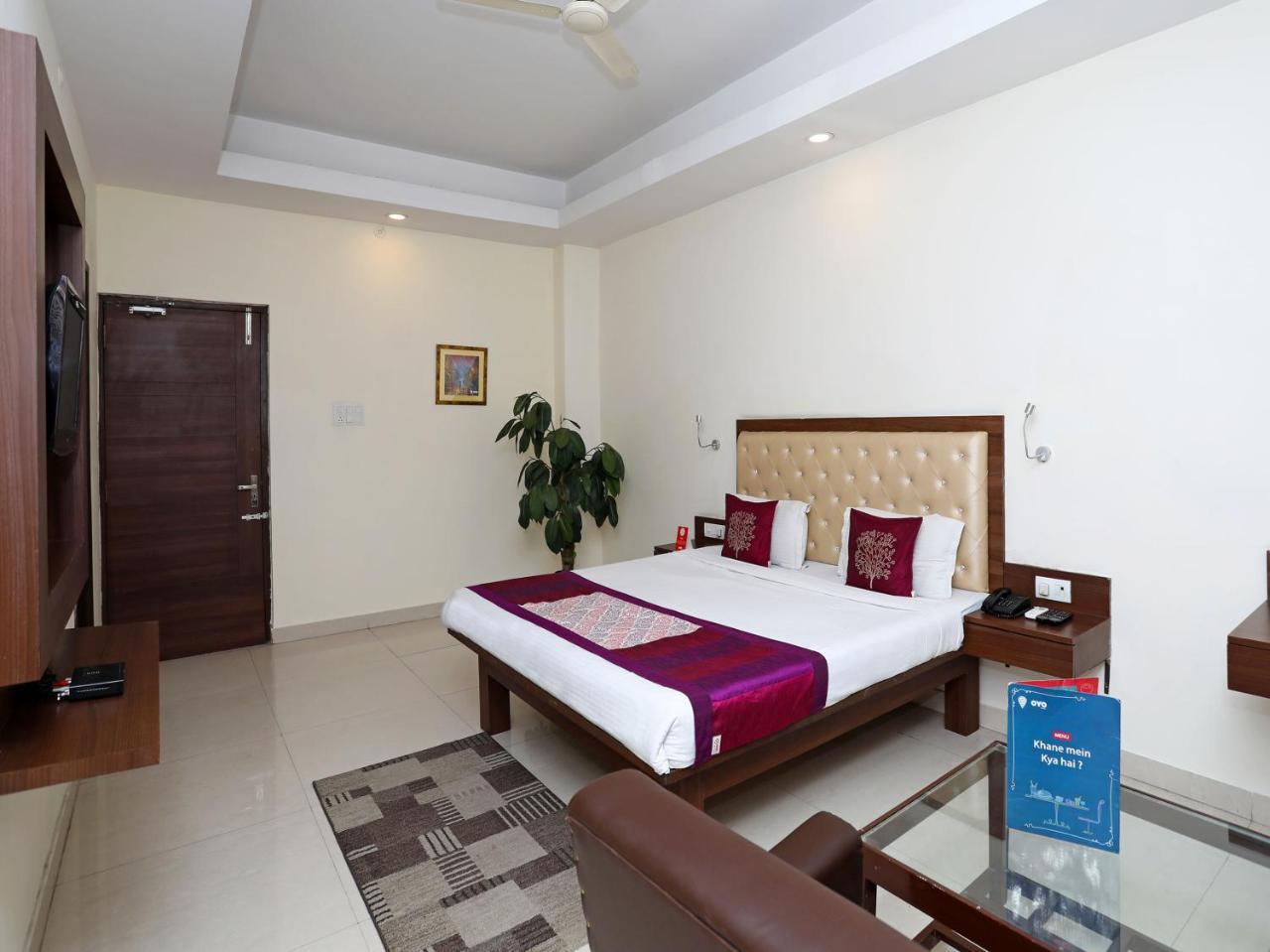 Oyo 680 Hotel Ranjana Heritage Lucknow Eksteriør bilde