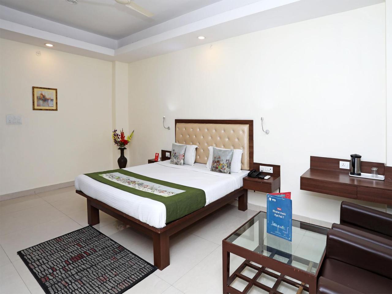 Oyo 680 Hotel Ranjana Heritage Lucknow Eksteriør bilde